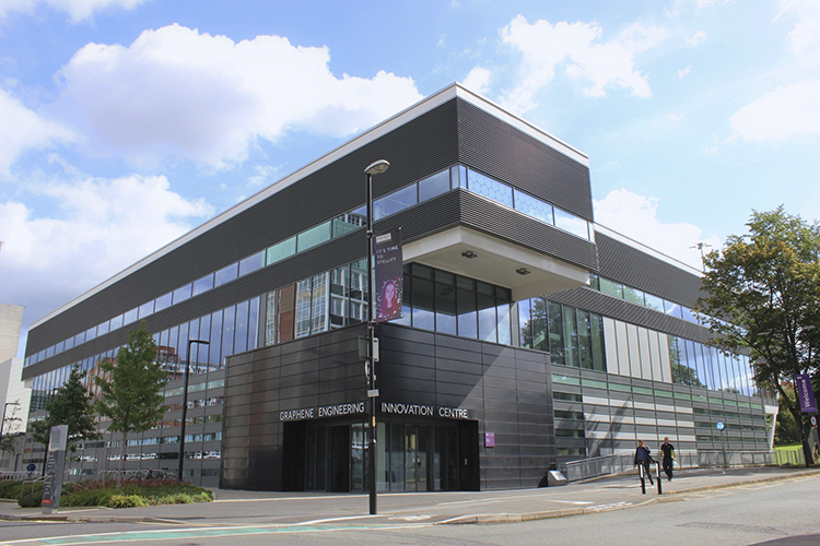 Rolls-Royce to work with graphene experts to pioneer the next generation of aero engines